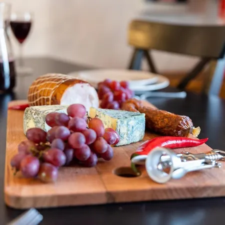 Hilltop - Old Town Kuninga 탈린