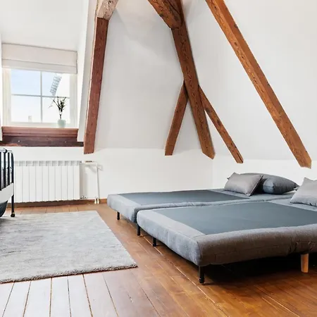 아파트 Hilltop - Old Town Kuninga