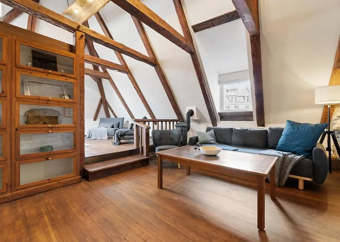 Hilltop - Old Town Kuninga Tallinn